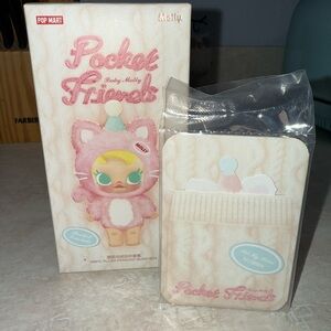 POP MART Baby Molly Pocket Friends Vinyl Plush Pendant (White)